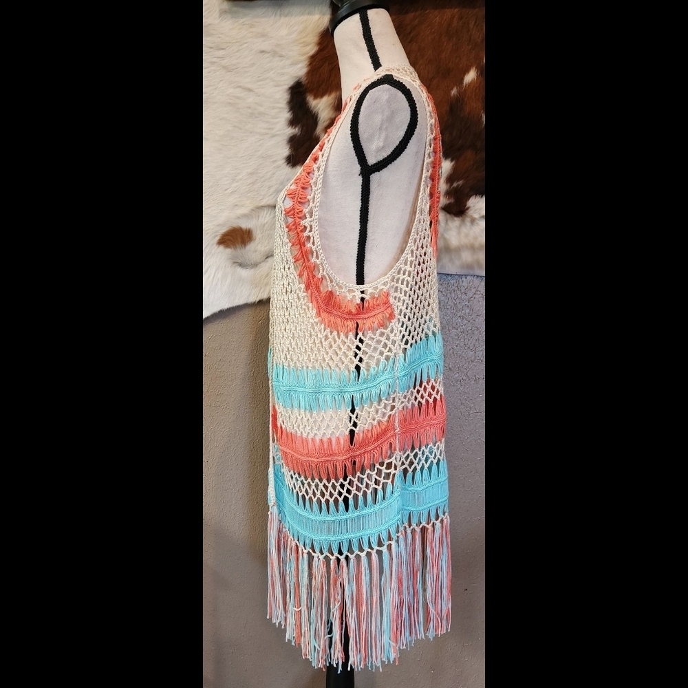 Frazzle Crochet Fringe Vest Sz L - Picture 4 of 9